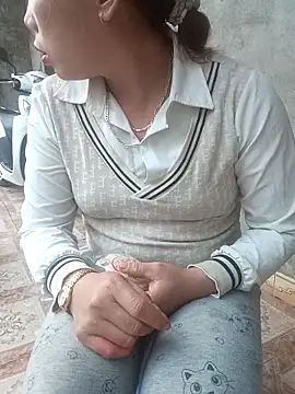 Phuong xxx online show from 02-28-26, 11:59