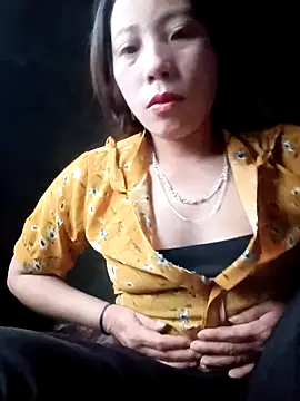 Phuong xxx online show from 12-14-25, 12:17