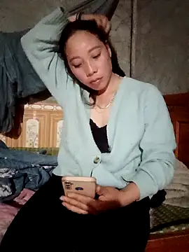 Phuong xxx online show from 12-19-25, 11:34