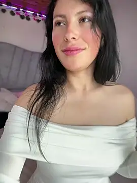 Snapshot of Mia_salinass chatting on 06-02-26, 07:14 Mia salinass online show from 06-02-26, 07:14