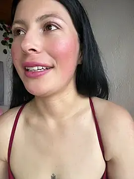 Snapshot of Mia_salinass chatting on 06-05-26, 08:25 Mia salinass online show from 06-05-26, 08:25