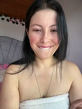 Snapshot of Mia_salinass chatting on 05-05-26, 07:28 Mia salinass online show from 05-05-26, 07:28