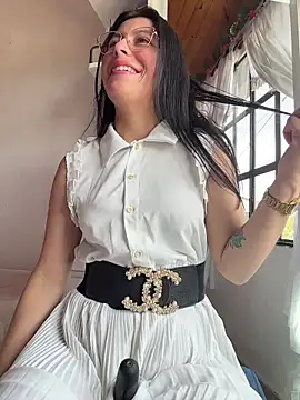 Snapshot of Mia_salinass chatting on 02-04-26, 06:03 Mia salinass online show from 02-04-26, 06:03