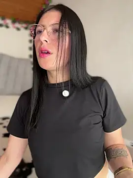 Mia salinass online show from 01-13-26, 08:02