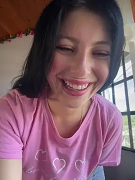 Mia salinass online show from 07-01-26, 07:36