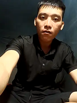 Snapshot of Chao_xxx chatting on 09-27-25, 03:40 Chao xxx online show from 09-27-25, 03:40