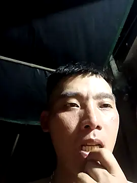 Snapshot of Chao_xxx chatting on 09-21-25, 11:59 Chao xxx online show from 09-21-25, 11:59