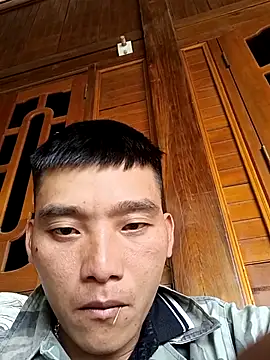 Snapshot of Chao_xxx chatting on 09-22-25, 06:08 Chao xxx online show from 09-22-25, 06:08