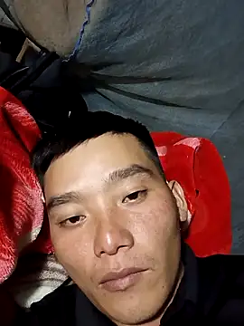 Snapshot of Chao_xxx chatting on 09-26-25, 01:12 Chao xxx online show from 09-26-25, 01:12