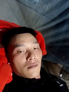 Snapshot of Chao_xxx chatting on 09-12-25, 05:40 Chao xxx online show from 09-12-25, 05:40