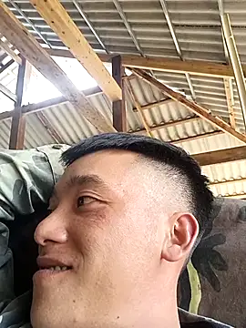 Snapshot of Chao_xxx chatting on 09-23-25, 05:36 Chao xxx online show from 09-23-25, 05:36