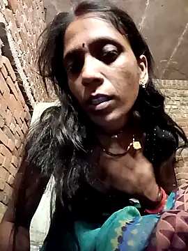 Snapshot of Xx_pooja chatting on 09-16-25, 08:32 Xx pooja online show from 09-16-25, 08:32