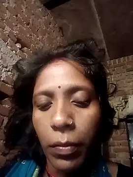 Snapshot of Xx_pooja chatting on 10-02-25, 07:28 Xx pooja online show from 10-02-25, 07:28