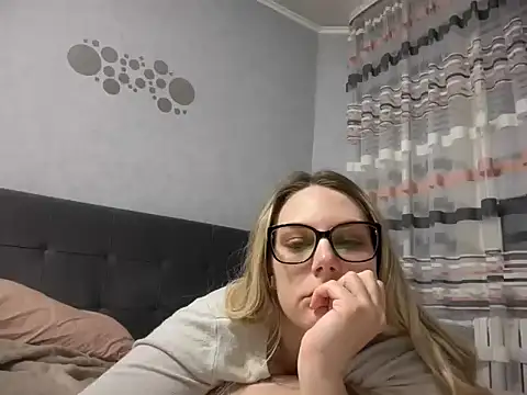 NikexPretty online show from 03-12-26, 06:01