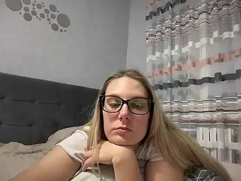 NikexPretty online show from 10-04-25, 06:09