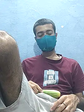 Snapshot of GirlsCrush_ chatting on 09-19-25, 08:13 GirlsCrush online show from 09-19-25, 08:13