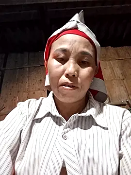 me-cute online show from 12-22-25, 11:43