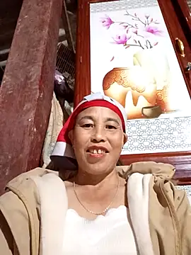 me-cute online show from 11-11-25, 01:06