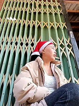 me-cute online show from 12-01-25, 01:39