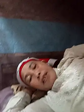 me-cute online show from 11-14-25, 05:44