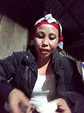 me-cute online show from 12-20-25, 12:08