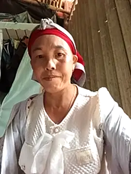 me-cute online show from 11-05-25, 07:44