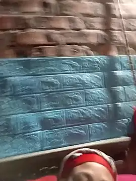 me-cute online show from 12-15-25, 10:37