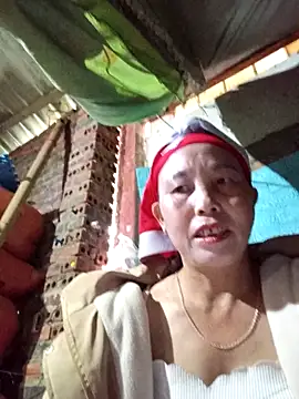 me-cute online show from 11-12-25, 01:32