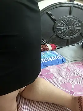 payal 261072  online show from 10-13-25, 08:32