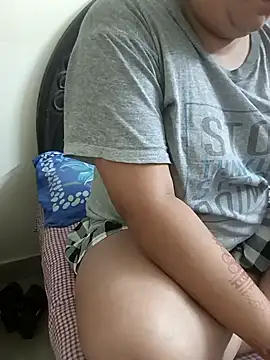 payal 261072  online show from 10-14-25, 11:04