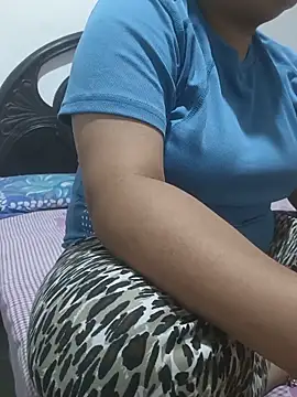 payal 261072  online show from 06-11-26, 03:58