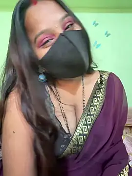 Snapshot of Shneeha_le chatting on 04-26-26, 04:59 Shneeha le online show from 04-26-26, 04:59