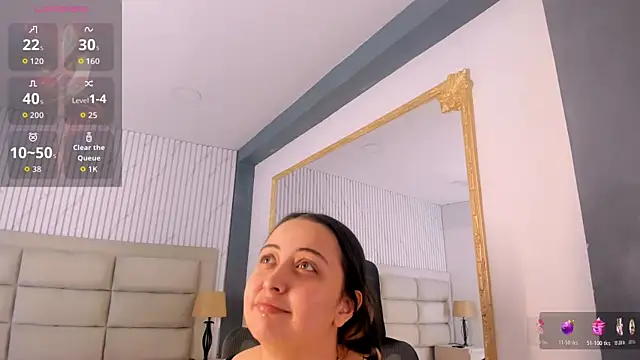SarahCastro1  online show from 07-21-26, 03:52