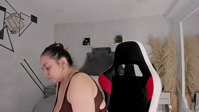 SarahCastro1  online show from 07-24-26, 04:08