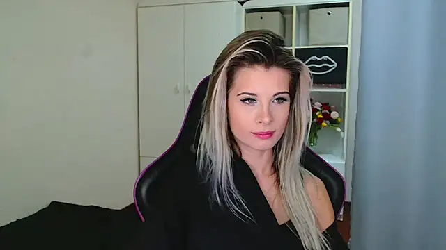 KristineGlow online show from 01-07-26, 07:13