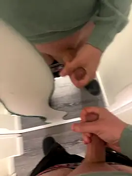 Snapshot of Fredo7501 chatting on 10-02-25, 12:19 Fredo7501 online show from 10-02-25, 12:19