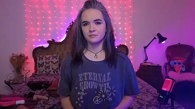 SilkenSin online show from 04-12-26, 09:23