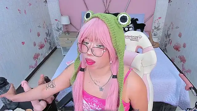 SafiroAgataaa online show from 11-25-25, 02:01