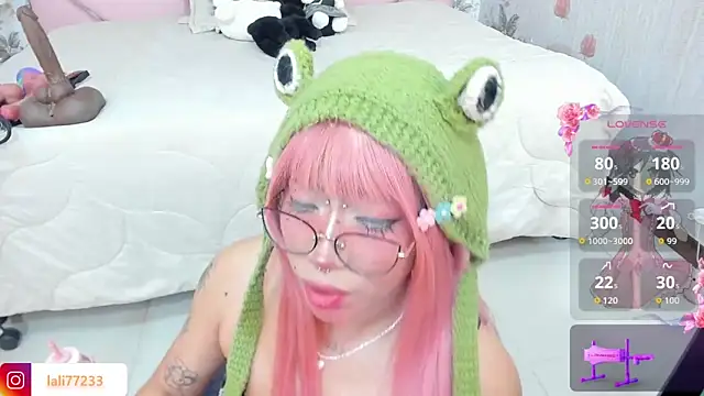 Snapshot of SafiroAgataaa chatting on 05-19-26, 12:48 SafiroAgataaa online show from 05-19-26, 12:48