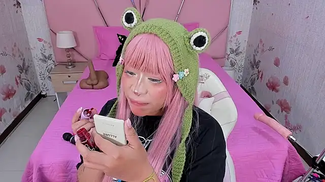 SafiroAgataaa online show from 12-18-25, 03:11