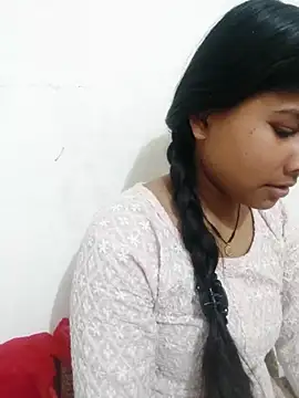Snapshot of Vaani_Cutie chatting on 02-18-26, 03:30 Vaani Cutie online show from 02-18-26, 03:30