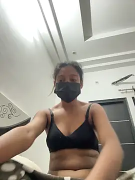 HeerStd online show from 11-18-25, 05:33