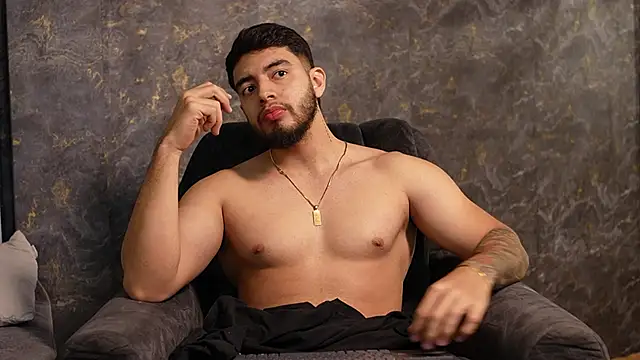 Snapshot of Nick_Vans chatting on 09-29-25, 12:11 Nick Vans online show from 09-29-25, 12:11