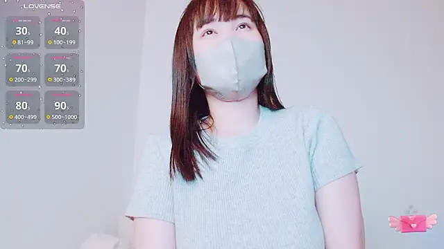 Zinzin chan online show from 04-15-26, 06:34