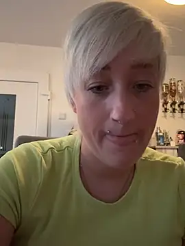 Rozendefotz online show from 02-14-26, 08:03