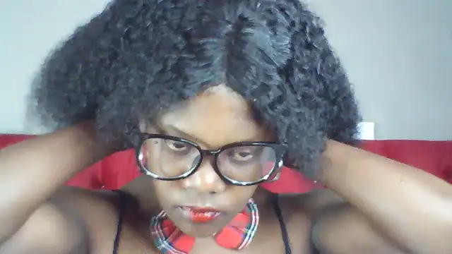 Snapshot of NawtyNinax2 chatting on 06-14-26, 08:15 NawtyNinax2 online show from 06-14-26, 08:15