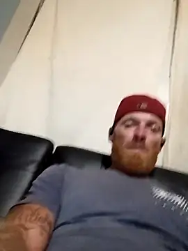 Snapshot of Rooster149628tim chatting on 07-30-26, 05:28 Rooster149628tim online show from 07-30-26, 05:28