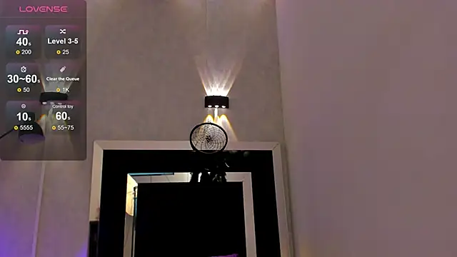 Snapshot of elian_7 chatting on 06-12-26, 12:03 elian 7 online show from 06-12-26, 12:03