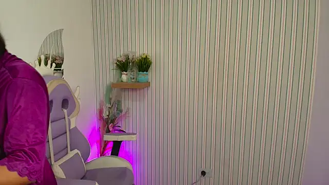 kataleya  18 online show from 03-09-26, 07:50