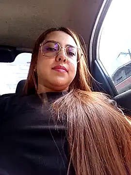 Snapshot of Tamara_valentine chatting on 09-13-25, 05:46 Tamara valentine online show from 09-13-25, 05:46